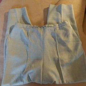 ✳️3/$10✳️BEAUTIFUL PAIR OF PANTS